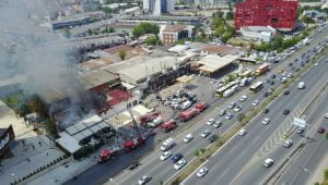 اندلاع حريق كبير في مطعم بإسطنبول
