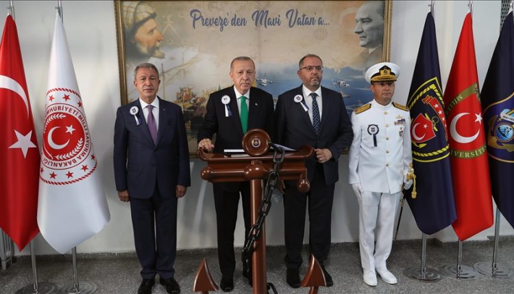 العالم كله يشيد بنجاح طائراتنا المسيرة المسلحة