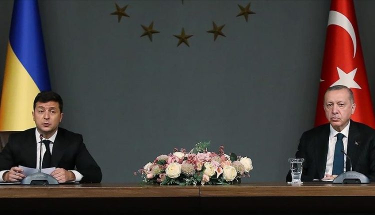 أردوغان يبحث قضايا إقليمية مع نظيره الأوكراني