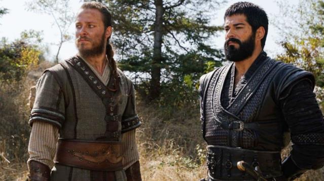 بوراك تشيلك مع حبيبته الروسية في بودروم 1