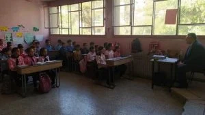 سوريين يرددون أغنية تهدف إلى ترويج للمخدرات