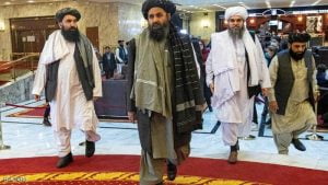 الكشف عن رئيس حكومة طالبان وأول تعقيب من بريطانيا وأمريكا