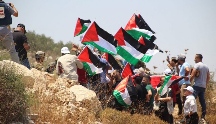 تركيا تفتتح مخيما بالضفة الغربية وتؤكد دعمها للشعب الفلسطيني لنيل حريته