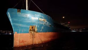 اصطدام سفينتي شحن في ميناء ينيكوي بإسطنبول (فيديو)