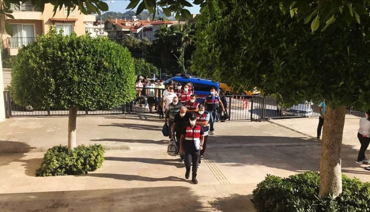 توقيف 9 عناصر من تنظيم "غولن" حاولوا الفرار من تركيا