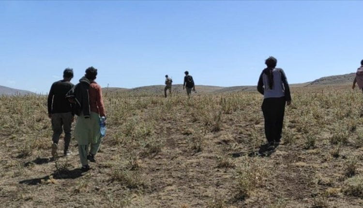 ضبط 57 مهاجرا غير نظامي شرقي تركيا