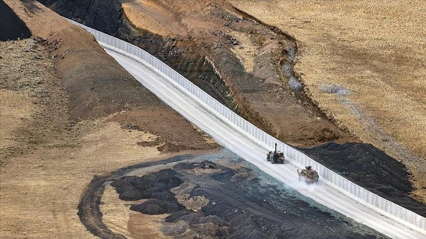 تركيا ترفع درجات المراقبة على حدودها مع إيران