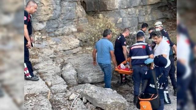 حادث مؤسف خلال جلسة تصوير عروسين بأنطاليا 5