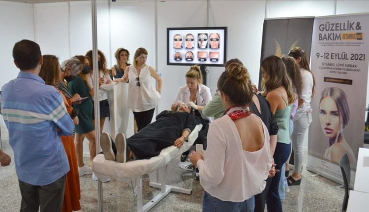 معرض مستحضرات التجميل