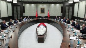 استطلاع رأي يكشف عن الوزير التركي الأكثر احترامًا