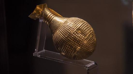تركيا تسترجع إبريقا ذهبيا عمره أكثر من 4000 عام