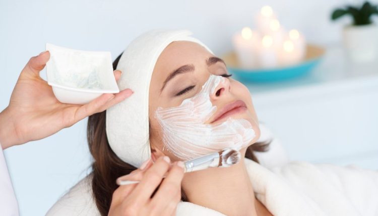 الجفاف والتقشر حول الأنف