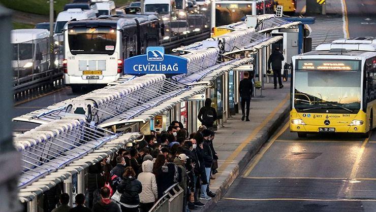 المواصلات العامة مجانية في إسطنبول يوم 6 أكتوبر 9