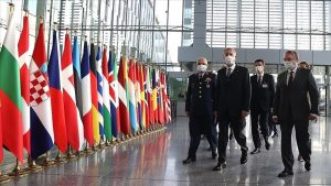 تركيا تشارك في اجتماع الردع والدفاع لحلف الناتو.. وزير الدفاع يجري عدة لقاءات