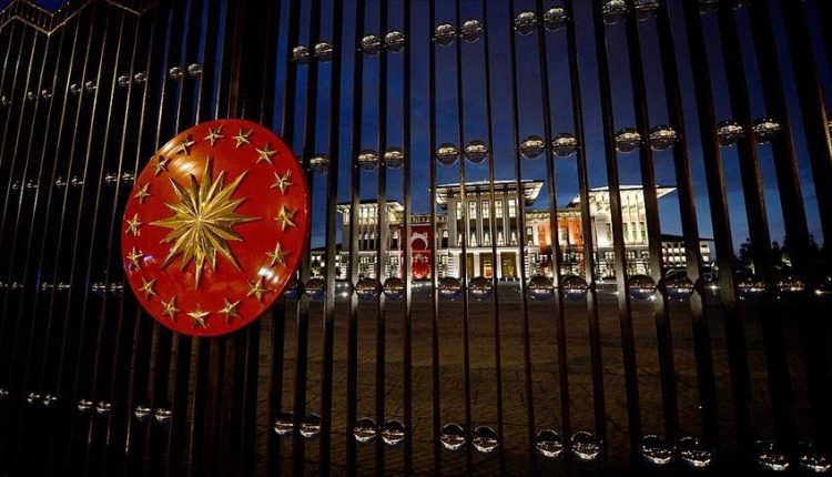 العصا الغليظة التركية حاضرة.. سفارة أمريكا تتراجع وأردوغان يرحّب