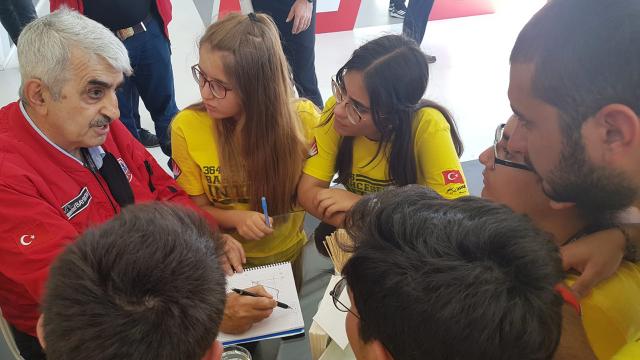 وفاة أب المسيرات التركية 3