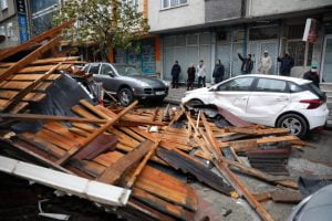 مقتل شخصين نتيجة العاصفة الجوية التي تضرب إسطنبول