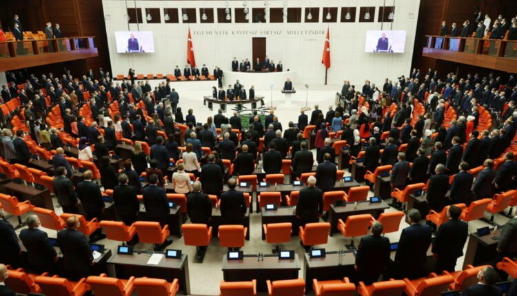 وسط تحديات.. تركيا تشرع بتنفيذ اتفاق باريس للمناخ