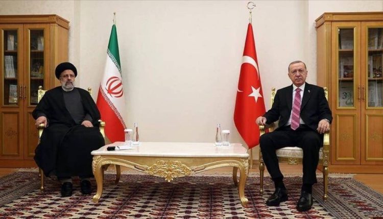 إيران تكشف عن إيجابيات علاقتها بتركيا