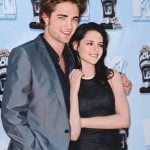 الممثله العالمية كريستين ستيوارت تعلن زواجها قريبا من صديقتها 3