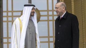 أردوغان يستقبل ابن زايد في مراسم رسمية