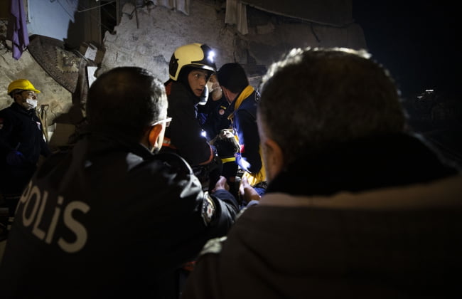 تركيا .. مقتل شخصين في انفجار بالعاصمة أنقرة  (فيديو) 13