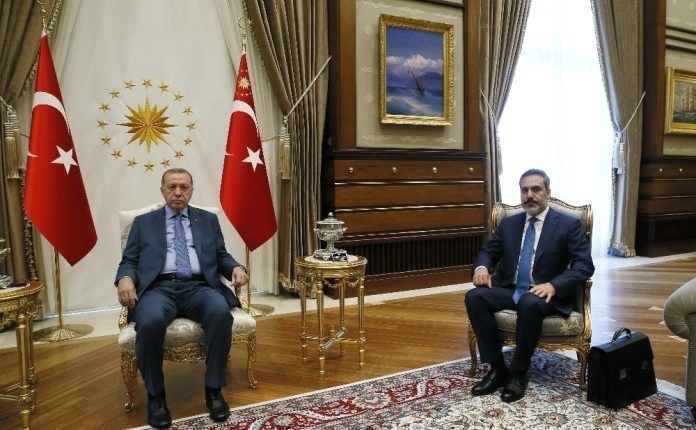 يسبقه رئيس الاستخبارات التركية.. أردوغان قريبًا في الإمارات