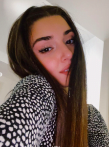 ظهور جديد لـ هاندا ارتشيل ببطن عاري "ًصور" 38