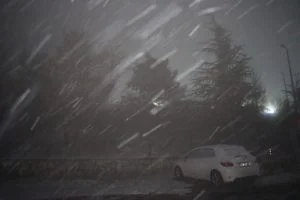 بدء تساقط الثلوج المتوقع في إسطنبول