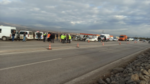 مصرع 6 أشخاص في حادث سير مروع بمدينة أنقرة