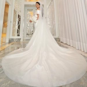 علا الفارس تنشر أول الصورة من حفل زفافها.. وهذه جنسية العريس! 4