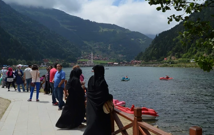 تركيا: عائدات السياحة تنمو بنسبة 103% في 2021