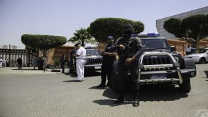 مصري يقتل صديقه بطريقة مروعة