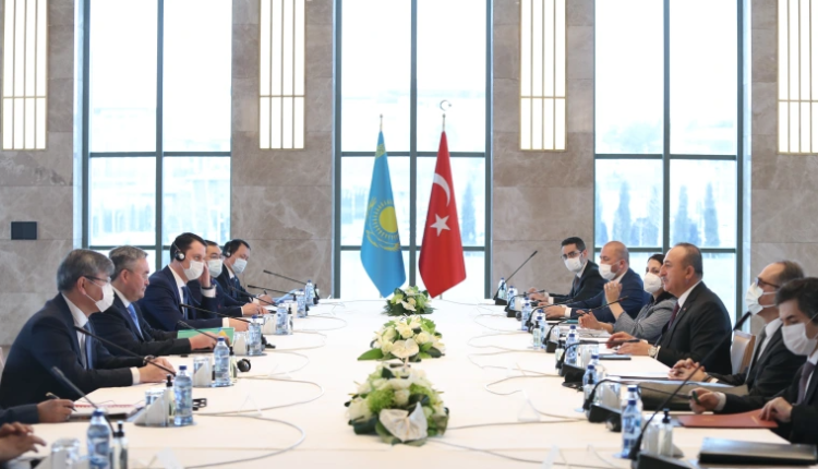 كيف تنظر تركيا إلى الأحداث في كازخستان ومع من ستقف؟