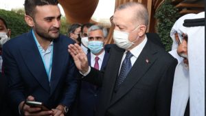 الرئيس أردوغان يلتقي الشيف بوراك بمدينة دبي (صور)
