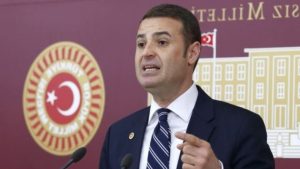 الأزمة بين روسيا وأوكرانيا سترفع أسعار الوقود في تركيا