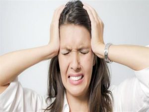 3 علامات تشير إلى أن الصداع ناتج عن الإصابة بـ أوميكرون