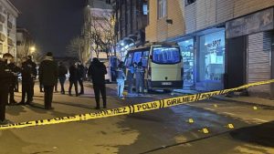 قتيل و4 جرحى في هجوم مسلح بإسطنبول