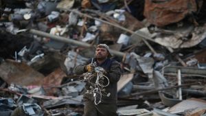 تركيا ترفع الحظر عن "خردة المعادن" من لبنان