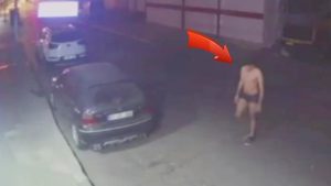 شخص يتجول بملابسه الداخلية ليلًا في شوارع  إسنيورت! (فيديو)