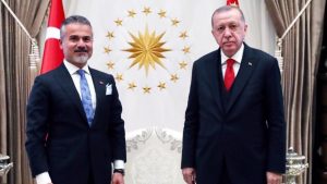 وزير تركي سابق لأردوغان: تخلص من السيئين حولك.. الوقت ينفد