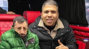 المطرب المصري عمر كمال يكشف عن إسم أغنيته الجديدة مع التركي كوكسال بابا (فيديو)