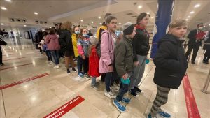 تركيا تستقبل 159 طفلا أوكرانيا من دور الأيتام