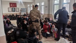 الامن التركي يضبط 222 مهاجرا غير نظامي