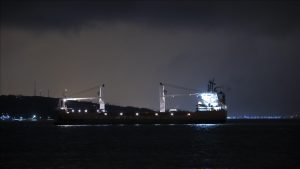 تركيا تعيد حركة الملاحة بمضيق البوسفور