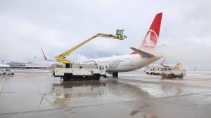 الخطوط التركية تلغي 213 رحلة جوية في مطارات إسطنبول الجمعة