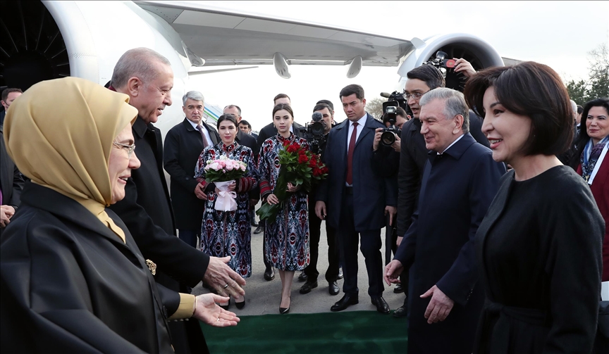 أردوغان يصل أوزبكستان في زيارة رسمية 1