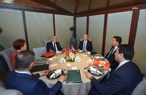 المعارضة التركية تنوي إلغاء عطلة 15 تموز الرسمية في حال وصلت للسلطة