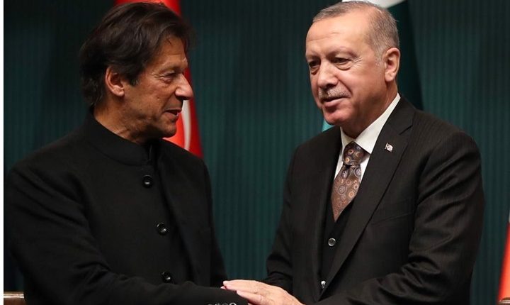 بعد الإطاحة بصديق أردوغان.. ما مصير العلاقة بين تركيا وباكستان؟