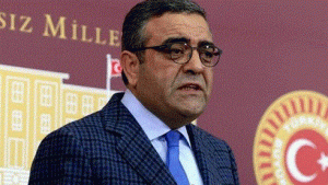 التحقيق مع النائب عن حزب الشعب الجمهوري سيزجين تانريكولو بسبب “أحداث الأرمن 1915”